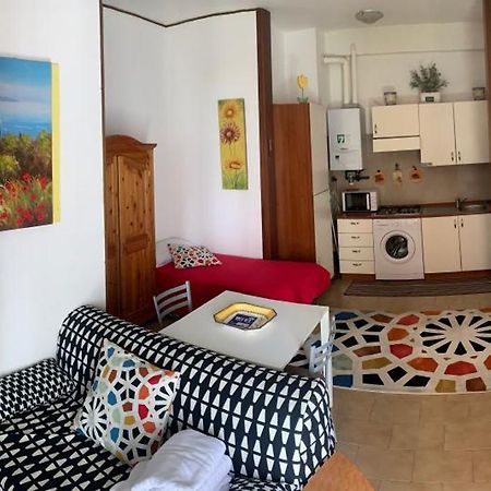 Appartamento affitti brevi Verona Colors/G.B. Rossi friendly Esterno foto